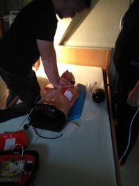Fortbildung Erste Hilfe mit Defibrilator (1)