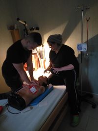 Fortbildung Erste Hilfe mit Defibrilator (3)