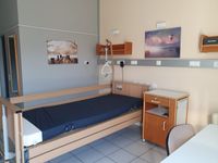 Patientenzimmer mit Nasszelle (1)